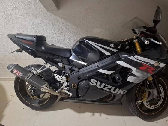 SUZUKI GSX-R1000 SUZUKI GSX-R1000